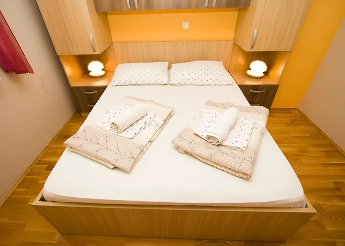 公寓 Alpeza 马卡尔斯卡