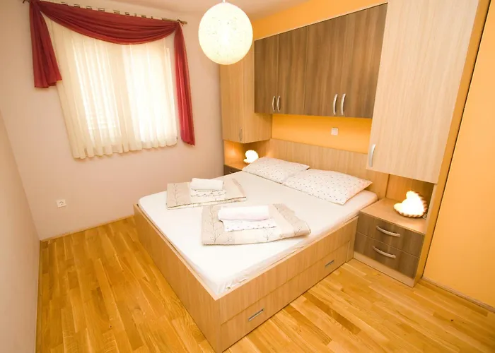 Alpeza Apartman Makarska