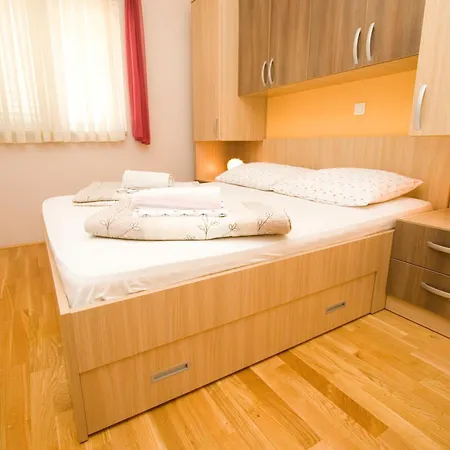 Appartement Alpeza *